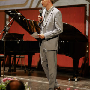 Der städt. Beigeordnete Bernhard Adams